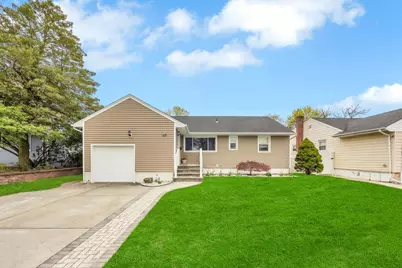 140 Saddle Rock Road, Valley Stream, NY 11581 - Photo 1