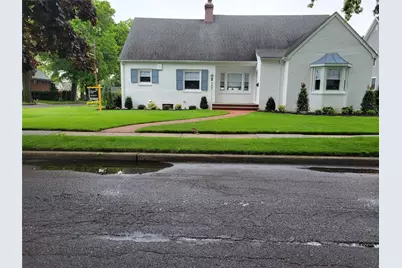 155 Beech Street, Floral Park, NY 11001 - Photo 1