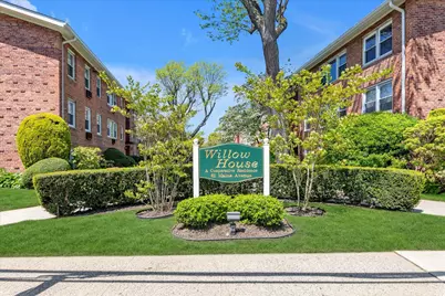 61 Maine Avenue #A14, Rockville Centre, NY 11570 - Photo 1