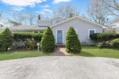 60 School Street, Hampton Bays, NY 11946 - Photo 1