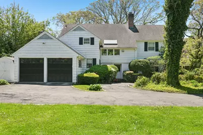 190 Pond Crossing, Lawrence, NY 11559 - Photo 1