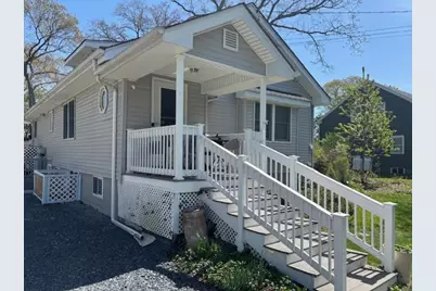 1434 Roanoke Avenue, Riverhead, NY 11901 - Photo 1