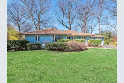 20 The Hemlocks, Roslyn, NY 11576 - Photo 1