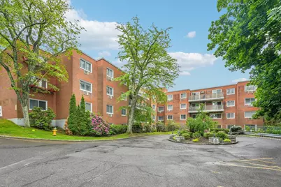 372 Central Park Avenue #3U, Scarsdale, NY 10583 - Photo 1