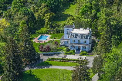 381 W Neck Road, Lloyd Harbor, NY 11743 - Photo 1