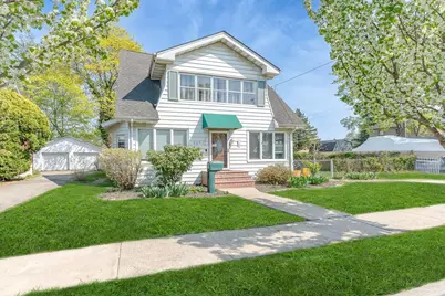 269 Oakview Avenue, Farmingdale, NY 11735 - Photo 1