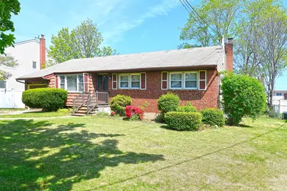 355 N Iowa Avenue, Massapequa, NY 11758 - Photo 1