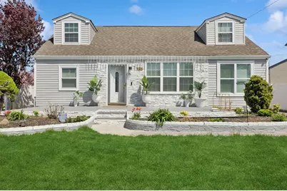 165 Throop Street, West Babylon, NY 11704 - Photo 1