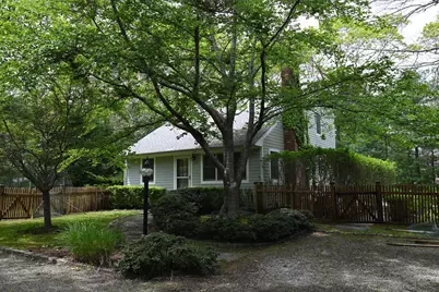 659 Accabonac Road, East Hampton, NY 11937 - Photo 1