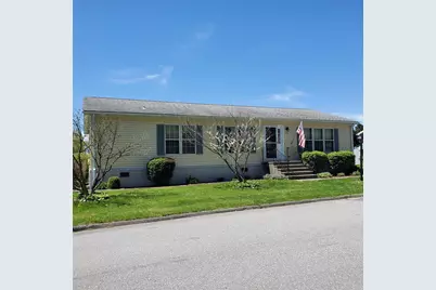 70 Kens Way, Hyde Park, NY 12538 - Photo 1