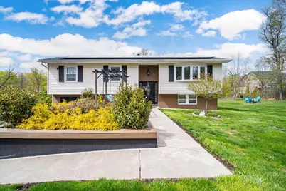 7 Lincoln Drive, Wallkill, NY 12589 - Photo 1