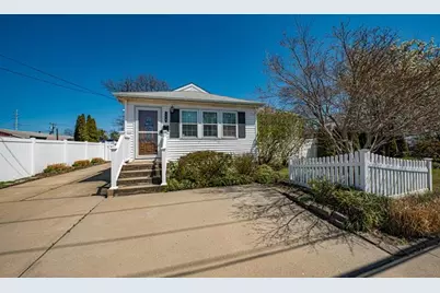 136 S Strong Avenue, Lindenhurst, NY 11757 - Photo 1