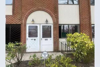 635 Chestnut Street, Cedarhurst, NY 11516 - Photo 1