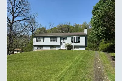 211 N Fostertown Drive, Newburgh, NY 12550 - Photo 1