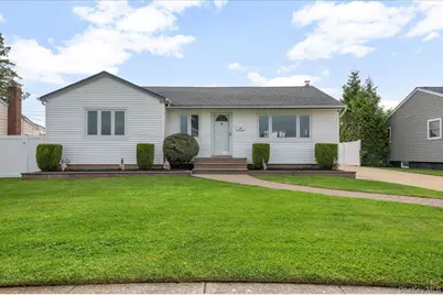 88 Linden Boulevard, Hicksville, NY 11801 - Photo 1