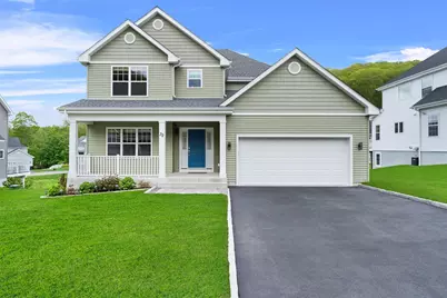 32 North Ridge Rd, Mahopac, NY 10541 - Photo 1