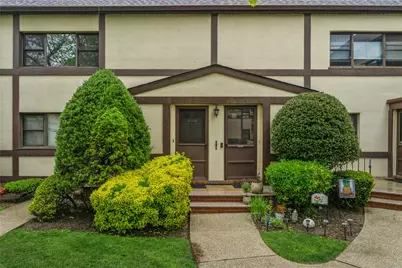 274 Cherry Valley Avenue #B-2, Garden City, NY 11530 - Photo 1