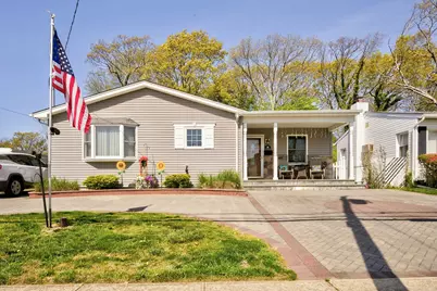 38 Park Lane, Massapequa, NY 11758 - Photo 1