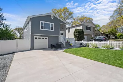 426 Ontario Street, Ronkonkoma, NY 11779 - Photo 1