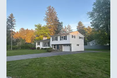 32 Lawrence Road, Hyde Park, NY 12538 - Photo 1