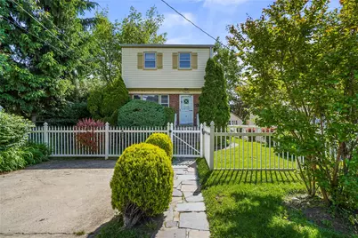 31 Westwood Avenue, New Rochelle, NY 10801 - Photo 1