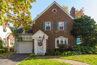 211 Euston Road, Garden City, NY 11530 - Photo 1