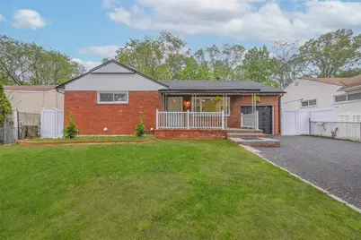 717 Janos Lane, West Hempstead, NY 11552 - Photo 1