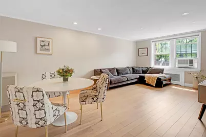 90 Knightsbridge Road #3R, Great Neck, NY 11021 - Photo 1