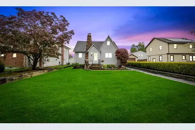 119 Floral Avenue, Bethpage, NY 11714 - Photo 1