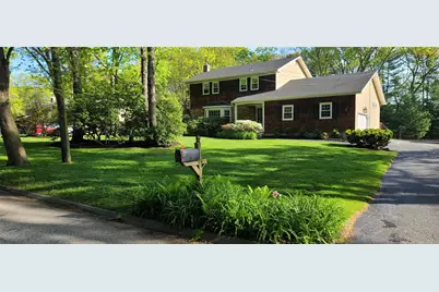25 Grassy Pond Drive, Smithtown, NY 11787 - Photo 1