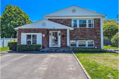 40 E Belmont Street, Bay Shore, NY 11706 - Photo 1