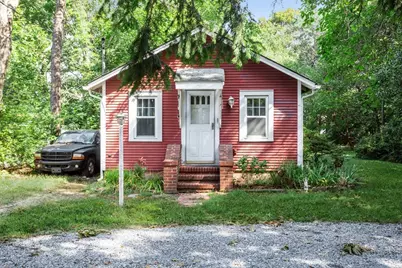 63 Robinson Avenue, Medford, NY 11763 - Photo 1