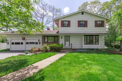 284 Bow Drive, Hauppauge, NY 11788 - Photo 1