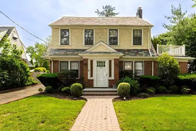 265 Brower Avenue, Rockville Centre, NY 11570 - Photo 1