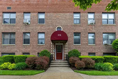 316 Richbell Road #C2, Mamaroneck, NY 10543 - Photo 1