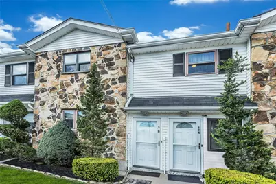 50 Bradley Court #52, New York, NY 10314 - Photo 1