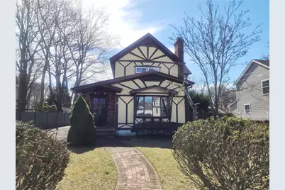 32 Swan River Street, Patchogue, NY 11772 - Photo 1