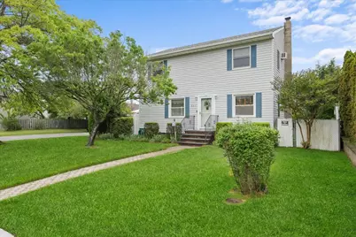 803 Granada Parkway, Lindenhurst, NY 11757 - Photo 1