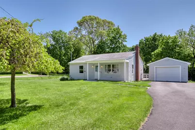 31 Bayberry Lane, Sag Harbor, NY 11963 - Photo 1