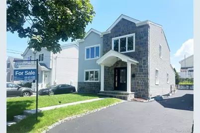 40 Allen Street, New Hyde Park, NY 11040 - Photo 1