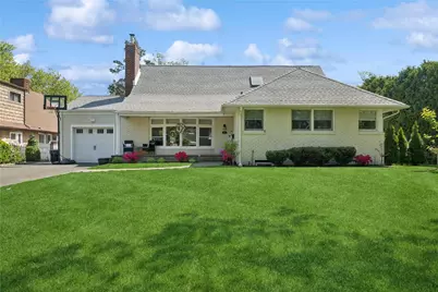 17 Keenan Place, Garden City, NY 11530 - Photo 1