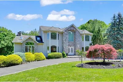 47 Roberts Road, New City, NY 10956 - Photo 1