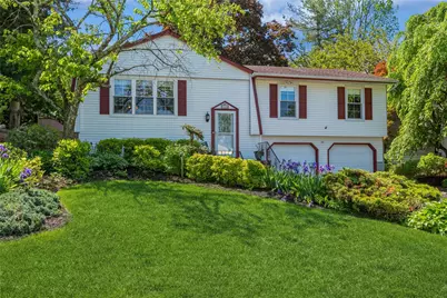 10 Phyllis Court, Kings Park, NY 11754 - Photo 1