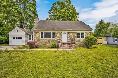 513 Vassar Road, Poughkeepsie, NY 12603 - Photo 1