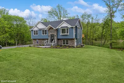 6 Reina Court, Valley Cottage, NY 10989 - Photo 1