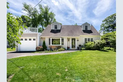 94 Shadyside Avenue, Port Washington, NY 11050 - Photo 1