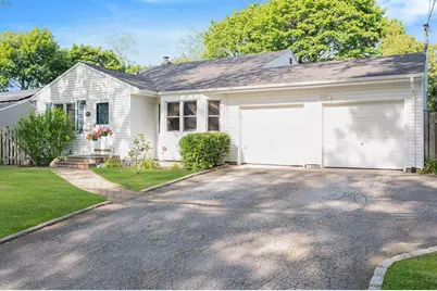 105 1st Avenue, Kings Park, NY 11754 - Photo 1