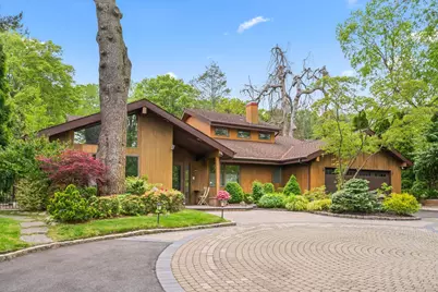 67 Karol Place, Muttontown, NY 11753 - Photo 1