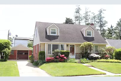 35 Morris Drive, New Hyde Park, NY 11040 - Photo 1