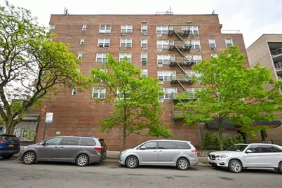 134-54 Maple Avenue #5W, Flushing, NY 11355 - Photo 1